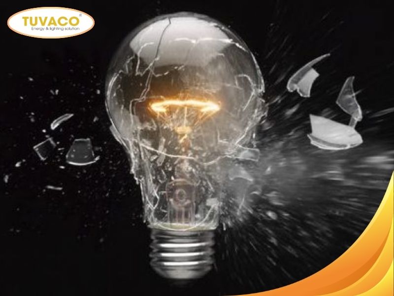Nguyên Nhân Bóng Đèn Bị Cháy Phổ Biến