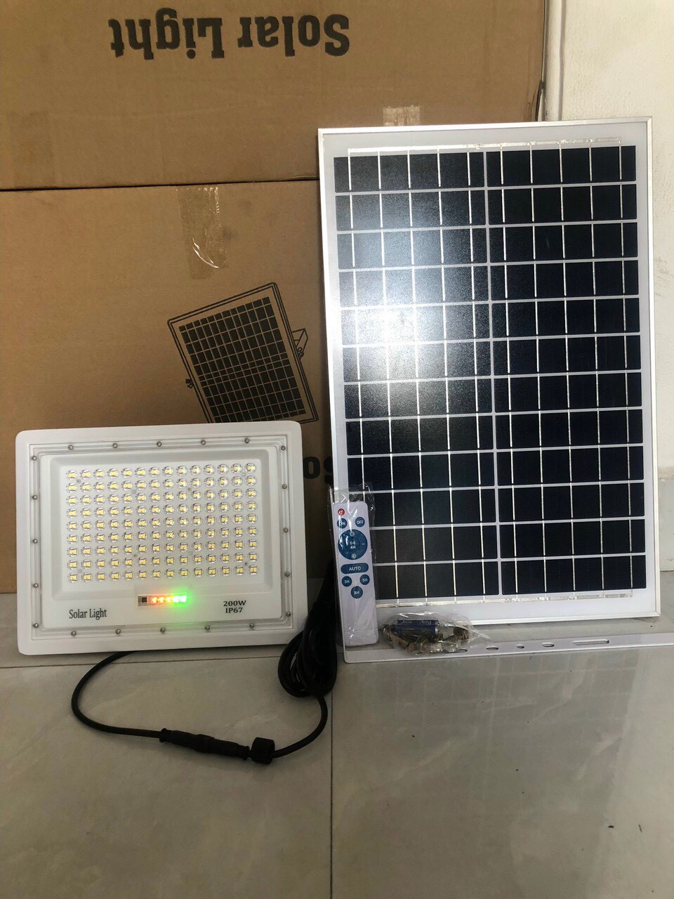 PHÂN PHỐI ĐÈN NĂNG LƯỢNG MẶT TRỜI GIÁ RẺ TẠI TÂN PHÚ