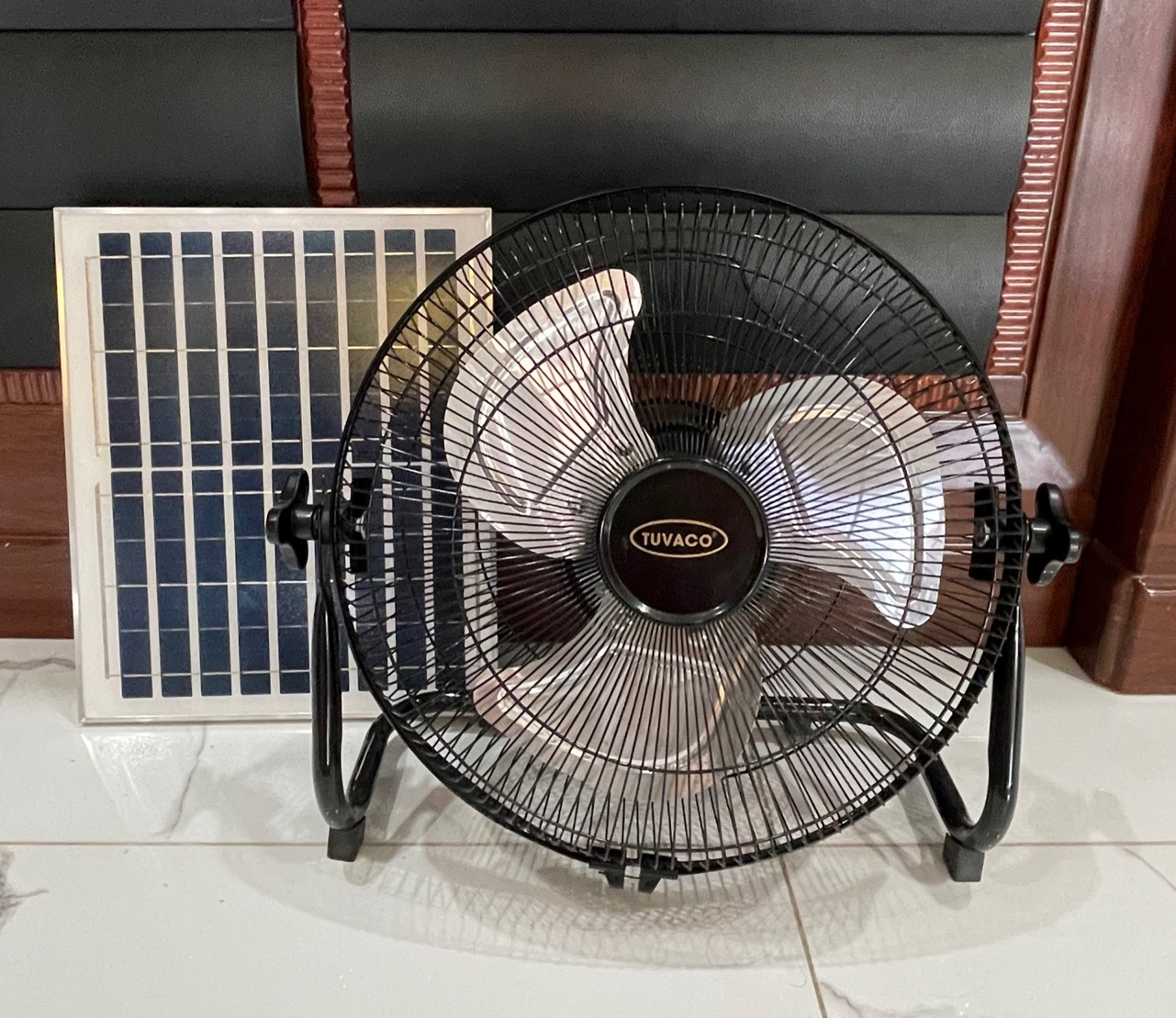 Kinh Nghiệm chọn Mua Quạt Năng Lượng Mặt Trời
