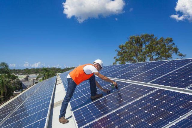 Tầm quan trọng của việc bảo dưỡng năng lượng mặt trời