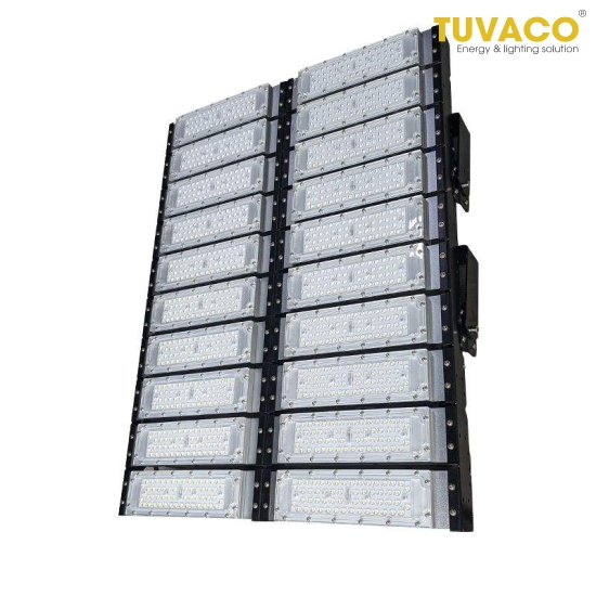 Địa chỉ mua đèn chiếu sáng công nghiệp chất lượng cao