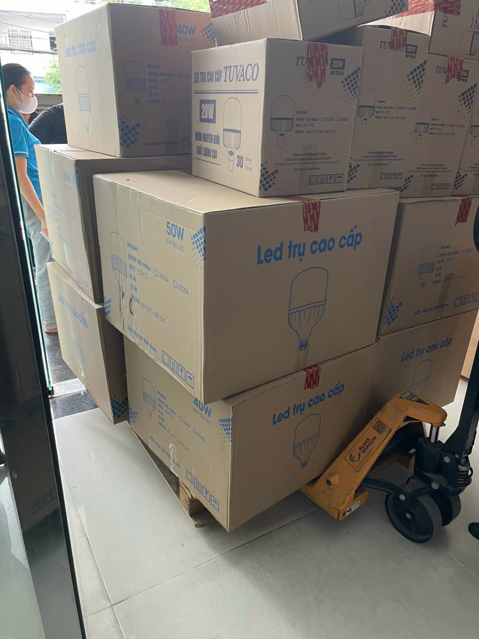 đèn bup trụ đáng tin cậy