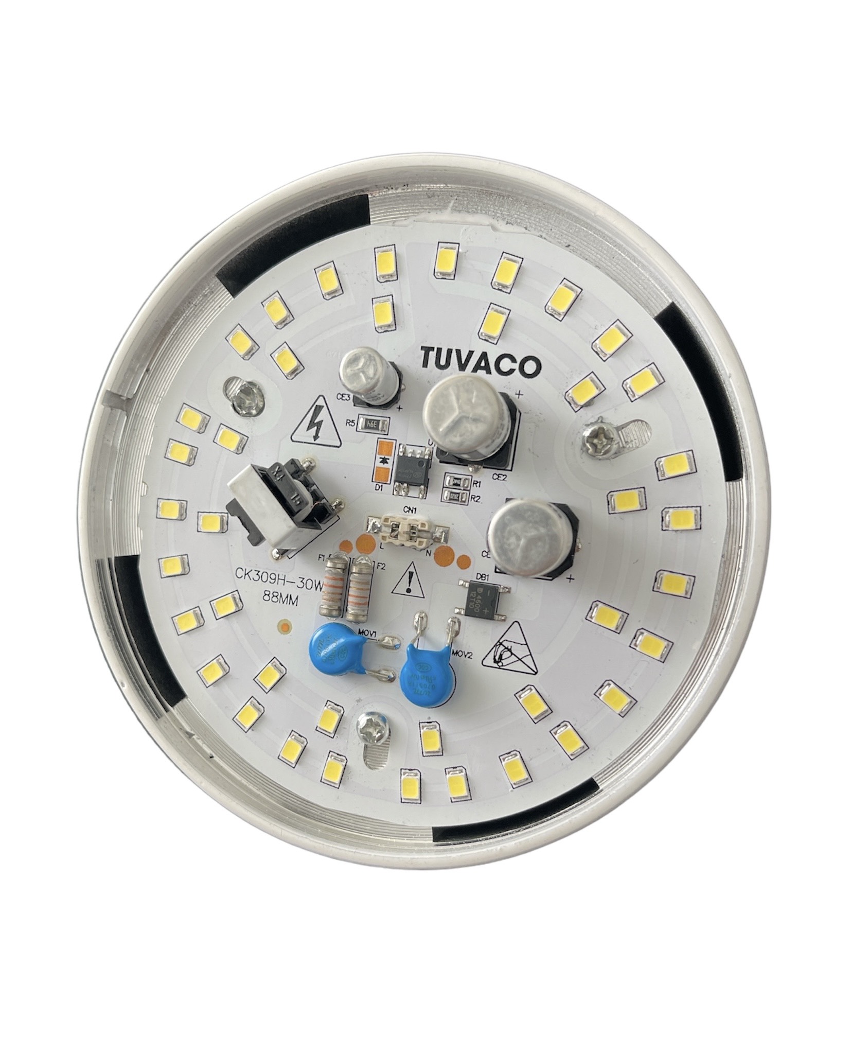 xưởng sản xuất bóng đèn LED