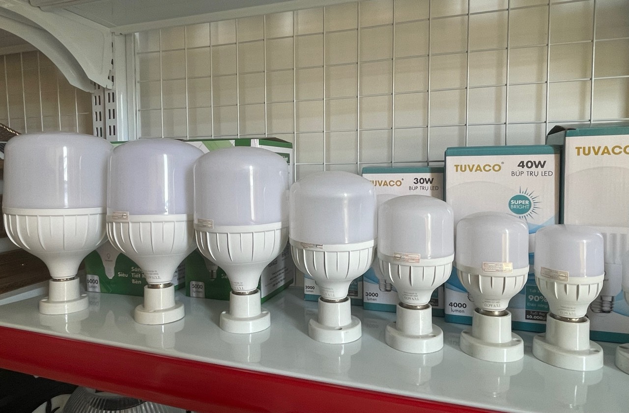 xưởng sản xuất bóng đèn LED
