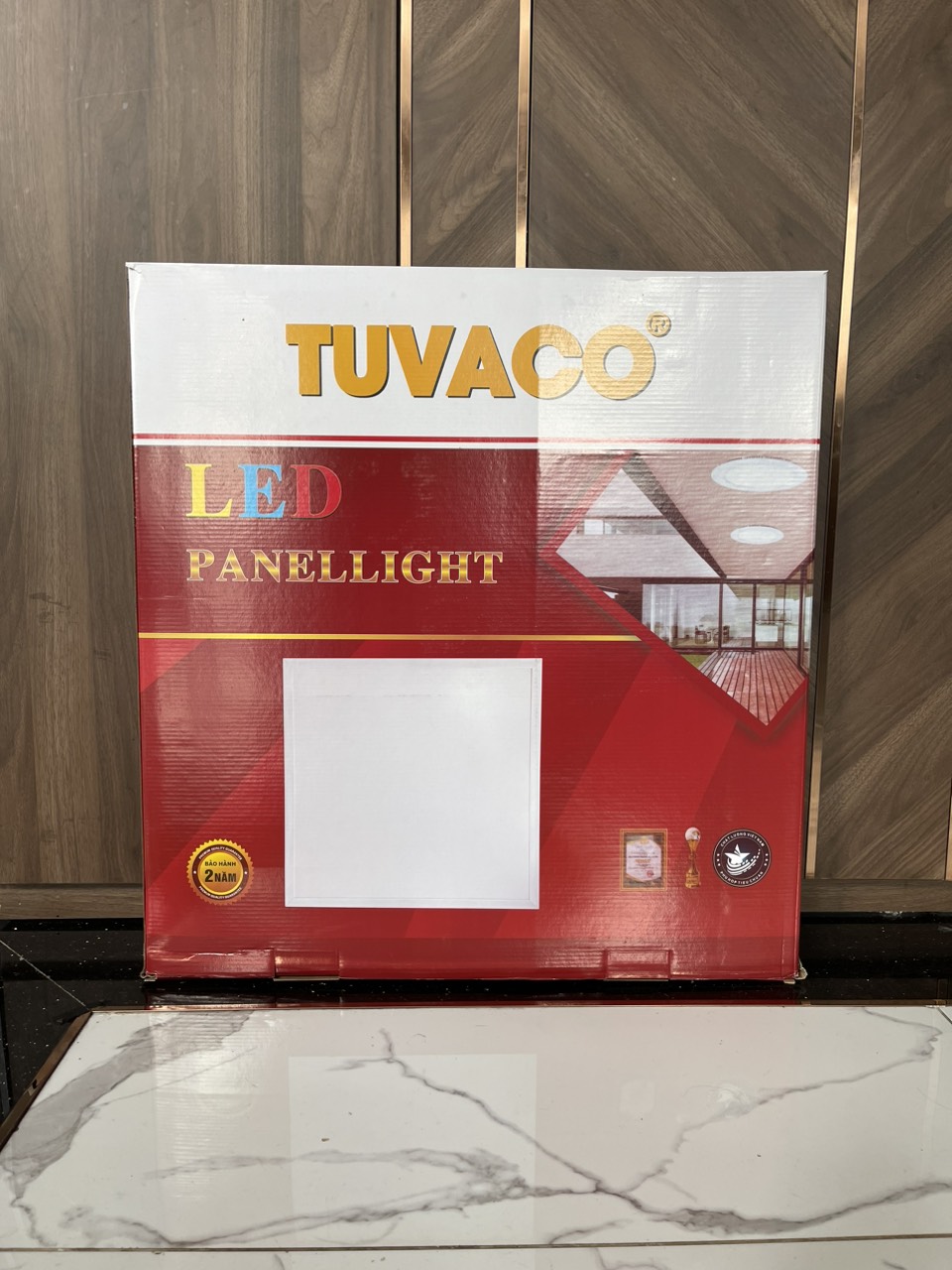 giá đèn led âm trần vuông 600x600